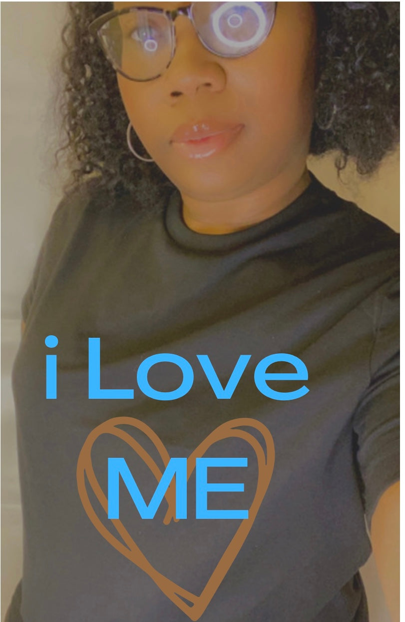 I Love Me Shirt - Round Up Entrepreneur